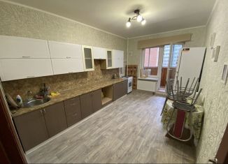 Сдам в аренду 2-комнатную квартиру, 70 м2, Дмитров, Сиреневая улица