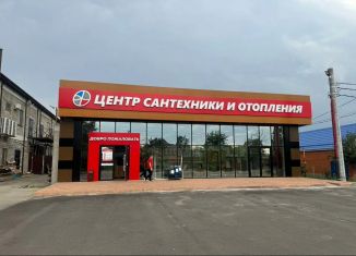 Продаю торговую площадь, 440 м2, Лабинск, улица Пушкина, 162