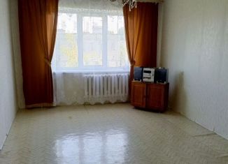 Продажа 3-комнатной квартиры, 68.5 м2, Балашов, улица Орджоникидзе, 15А