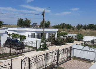 Сдается дом, 112 м2, село Уютное, Центральная улица, 11А