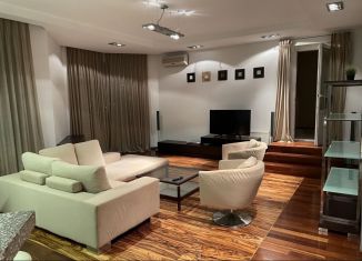 Сдаю в аренду 3-ком. квартиру, 110 м2, Москва, улица Островитянова, 4, район Тёплый Стан