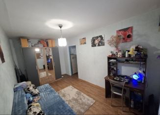 Продаю двухкомнатную квартиру, 49 м2, село Белогорье, Сосновый переулок, 15