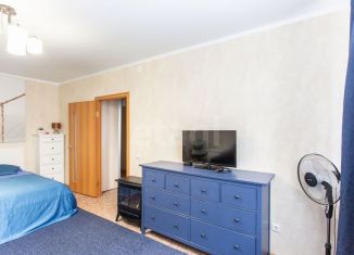 Однокомнатная квартира на продажу, 42.2 м2, Тобольск, ЖК Ермак, 15-й микрорайон, 23