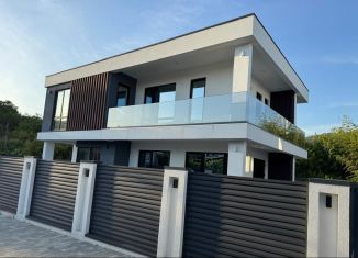 Продается дом, 150 м2, Краснодарский край, Сиреневая улица