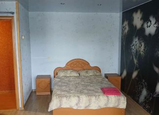 Сдам 2-ком. квартиру, 44 м2, Котельнич, улица Карла Маркса, 22