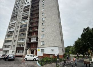 Продам 3-комнатную квартиру, 65.3 м2, Брянск, улица Дружбы, 5
