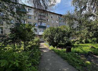 Продается 3-ком. квартира, 55.6 м2, Пенза, улица Герцена, 1