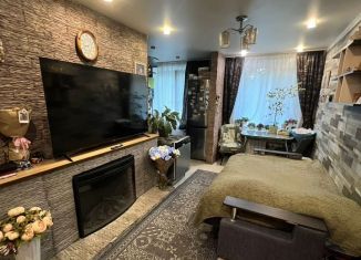 Продается двухкомнатная квартира, 45 м2, Вязьма, Московская улица, 16