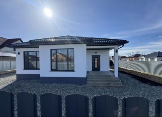 Продаю дом, 110 м2, поселок городского типа Мостовской, Дорожная улица