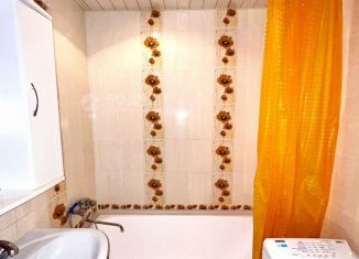 Продается 3-ком. квартира, 57.1 м2, Канаш, микрорайон Восточный, 29