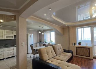 Продаю 3-ком. квартиру, 68 м2, Тамбов, Базарная улица, 161А