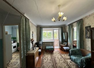 Продаю 2-комнатную квартиру, 42 м2, Ирбит, улица Свердлова, 15