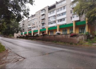 Продам четырехкомнатную квартиру, 77 м2, Павлово, Коммунистическая улица, 14