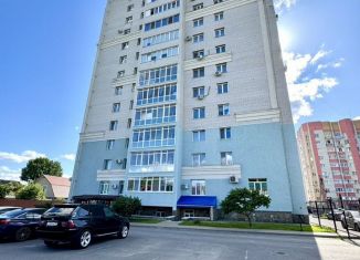 Продажа 2-ком. квартиры, 65 м2, Брянск, улица Фокина, 132