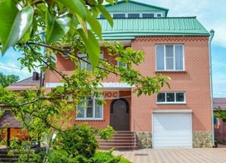 Продаю дом, 206 м2, Горячий Ключ, улица Урусова