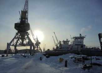 Продам помещение свободного назначения, 304 м2, Колпашево, Портовая улица, 21