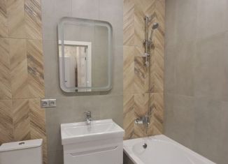 Сдается в аренду 1-комнатная квартира, 34 м2, Краснодар, Тепличная улица, 62/1к3, микрорайон Завод Радиоизмерительных Приборов