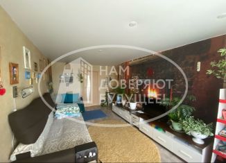 Продам 3-ком. квартиру, 57.8 м2, Чусовой, улица Космонавтов, 12