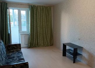 Сдаю в аренду 1-комнатную квартиру, 38 м2, Петрозаводск, улица Суворова, 37