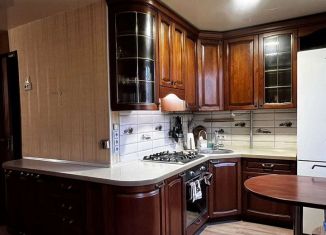 Продается трехкомнатная квартира, 58 м2, Самара, проспект Ленина, 6