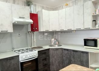 Продам 2-ком. квартиру, 48.5 м2, Мелеуз, улица Матросова, 18