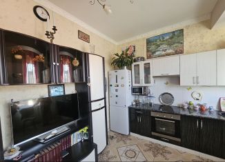 Продам двухкомнатную квартиру, 50 м2, Сочи, Интернациональная улица, 13, микрорайон Центральный