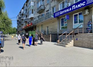 Продажа торговой площади, 125 м2, Барнаул, улица Антона Петрова, 144/65