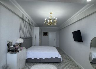 Продается 3-комнатная квартира, 130 м2, Махачкала, улица Тулпара Мусалаева, 14