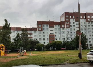 Продам 2-комнатную квартиру, 54.1 м2, Псков, улица Байкова, 15