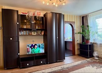 Продается трехкомнатная квартира, 49.6 м2, Нижегородская область, улица Крупнова, 40