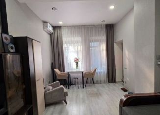 Продаю однокомнатную квартиру, 34 м2, Симферополь, улица Горького, 28