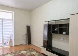 Продажа 2-комнатной квартиры, 51.9 м2, Воткинск, улица Мира, 1