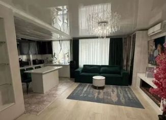 Продается 4-ком. квартира, 75 м2, Стерлитамак, улица Артёма, 103