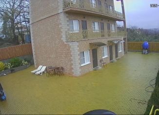 Сдается в аренду дом, 299 м2, Краснодарский край, улица Комарова, 7