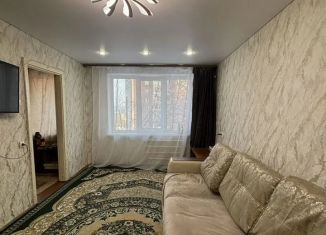 Продаю 3-ком. квартиру, 47.5 м2, Челябинская область, Северная улица, 30