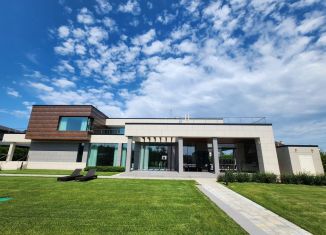 Продам коттедж, 716 м2, деревня Нефедьево, Изумрудная улица, 17