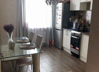 Сдам 1-ком. квартиру, 37 м2, Нижний Новгород, улица Академика Сахарова, 119к2, ЖК Цветы
