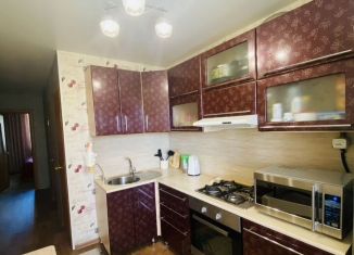 Продается трехкомнатная квартира, 59.6 м2, Барнаул, улица Рылеева, 21