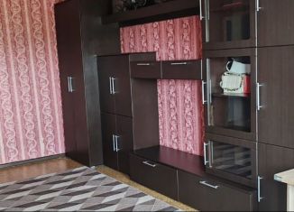 Продается однокомнатная квартира, 32 м2, Серпухов, Центральная улица, 141