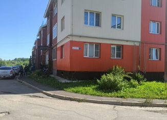 Продаю 2-ком. квартиру, 56.6 м2, Сыктывкар, улица 65-летия Победы, 5