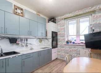 Продается 1-ком. квартира, 35 м2, Тюмень, улица Парада Победы, 13, ЖК Финский залив