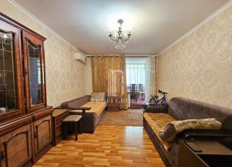 Продам 2-ком. квартиру, 54 м2, Махачкала, улица Джамалутдина Атаева, 6