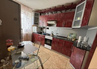 Продаю 2-комнатную квартиру, 64 м2, Владимир, проспект Строителей, 22