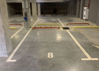 Сдается в аренду машиноместо, Крым, улица Крымской Весны, 16Ас1