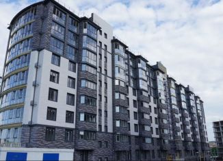 Продаю 2-ком. квартиру, 64 м2, Ессентуки, улица Шмидта, 80/2с