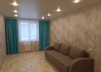 Сдается двухкомнатная квартира, 53 м2, Череповец, Рыбинская улица, 4А