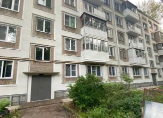 Продается 2-ком. квартира, 44.3 м2, Киров, Московская улица, 153