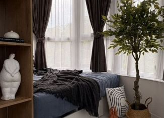 Сдаю 1-комнатную квартиру, 41 м2, Сочи, улица Есауленко, 6А, микрорайон Приморье