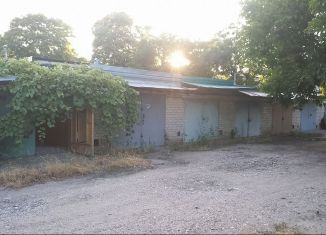 Продаю гараж, 30 м2, Ессентуки, территория ГСК Победа, 369