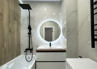 Продается двухкомнатная квартира, 58 м2, Воронеж, улица Независимости, 78Бк2